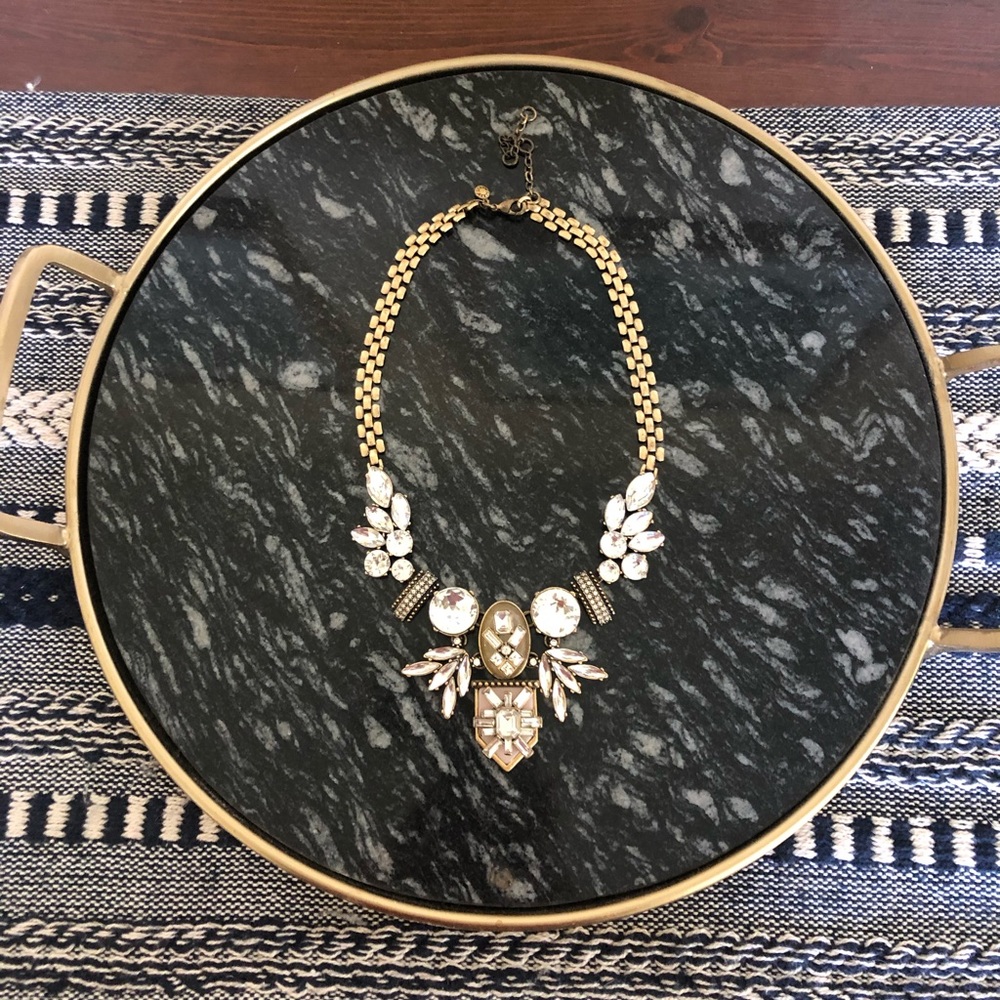 Statement necklace
